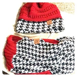 Houndstooth Infinity scarf and hat